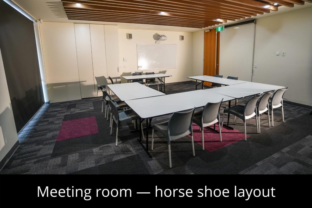 Meeting room - horse shoe layout